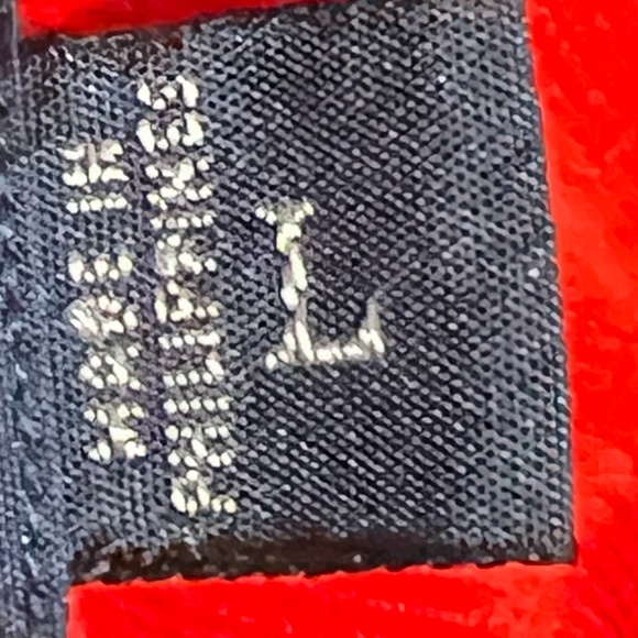 Shirt in Bright Red - Picture 5 of 5